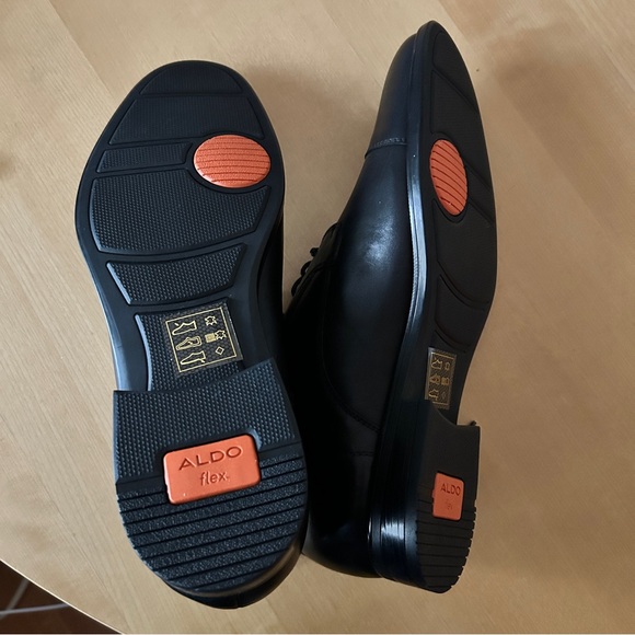 ALDO CORTLEYFLEX Men's Oxford Dress Shoes - BLACK - BRAND NEW IN BOX - Size 10 ALDO CORTLEYFLEX Men's Oxford Dress Shoes - BLACK - BRAND NEW IN BOX - Size 10